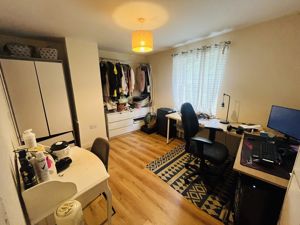 Bedroom - click for photo gallery
